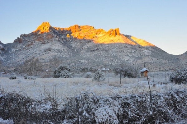 snowy-mountain