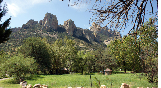 Cliffs overlooking grounds of Cave Creek Ranch